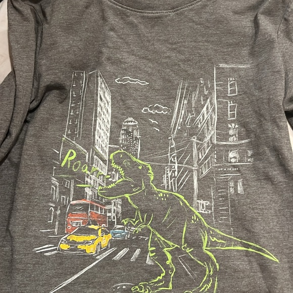 Lot of 6 Target boys shirts. Mostly cat and Jack.  8/10 Medium. Long sleeve tees - Picture 5 of 7